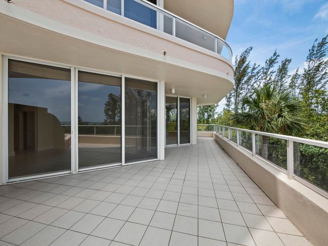 3080 GRAND BAY BOULEVARD 512, Longboat Key, FL 34228