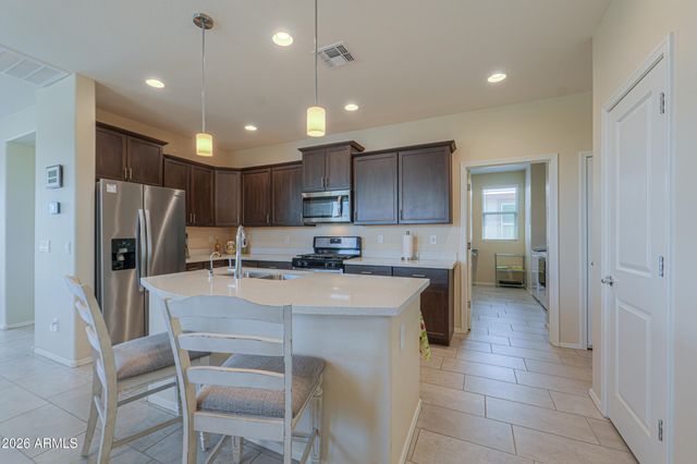 42050 W MORNING GLORY Way, Maricopa, AZ 85138