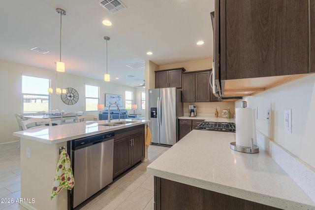 42050 W MORNING GLORY Way, Maricopa, AZ 85138