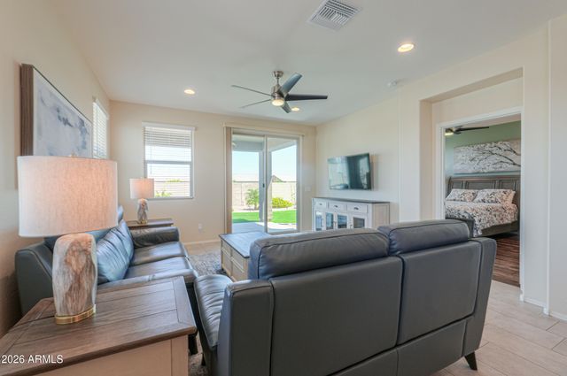 42050 W MORNING GLORY Way, Maricopa, AZ 85138