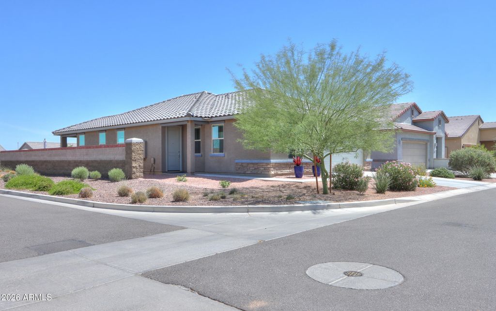 42050 W MORNING GLORY Way, Maricopa, AZ 85138