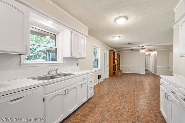 406 S Mcgee Drive, Sallisaw, OK 74955