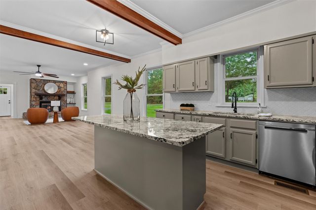 10820 Mallard Drive, Keithville, LA 71047