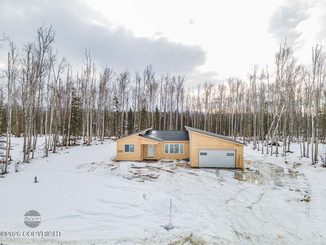 7584 W Hentila Street, Wasilla, AK 99623