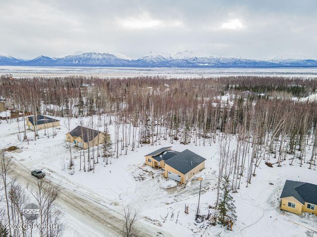 7584 W Hentila Street, Wasilla, AK 99623