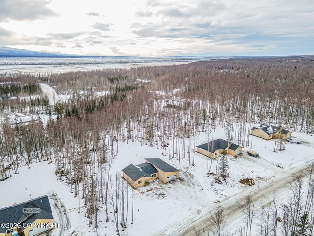 7584 W Hentila Street, Wasilla, AK 99623