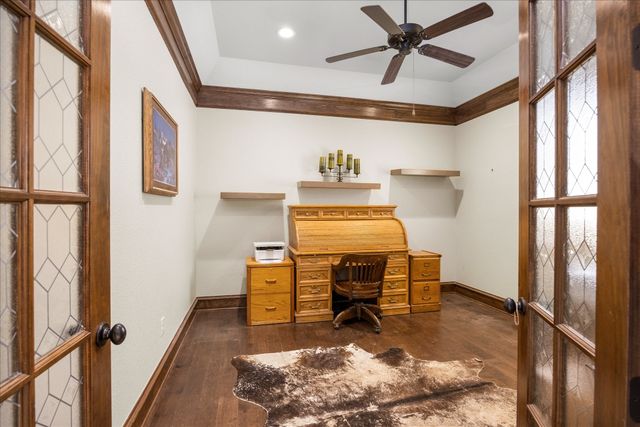 1011 Sunset Bay Court, Granbury, TX 76048