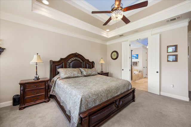 1011 Sunset Bay Court, Granbury, TX 76048