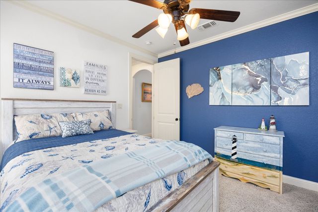 1011 Sunset Bay Court, Granbury, TX 76048