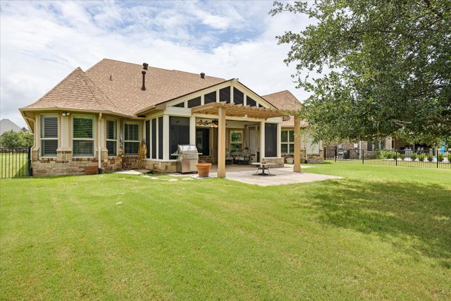 1011 Sunset Bay Court, Granbury, TX 76048