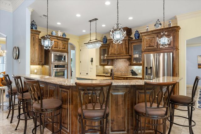 1011 Sunset Bay Court, Granbury, TX 76048