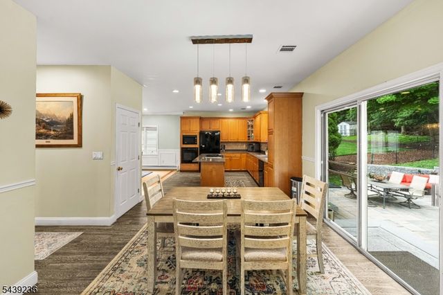 56 Rookwood Ter 56, Parsippany-troy Hills Twp., NJ 07950