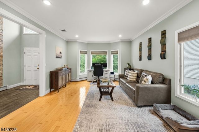 56 Rookwood Ter 56, Parsippany-troy Hills Twp., NJ 07950