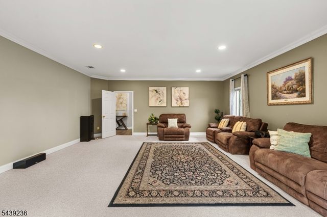 56 Rookwood Ter 56, Parsippany-troy Hills Twp., NJ 07950