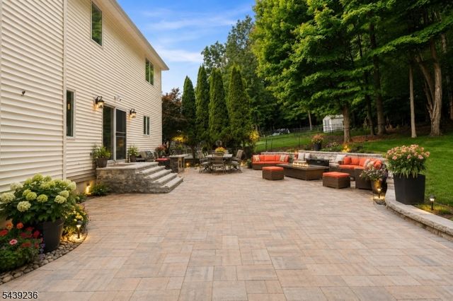 56 Rookwood Ter 56, Parsippany-troy Hills Twp., NJ 07950