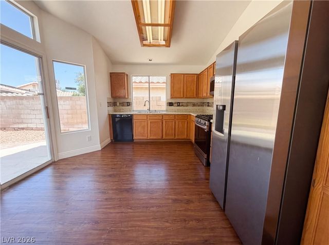 2080 Sierra Stone, Las Vegas, NV 89119