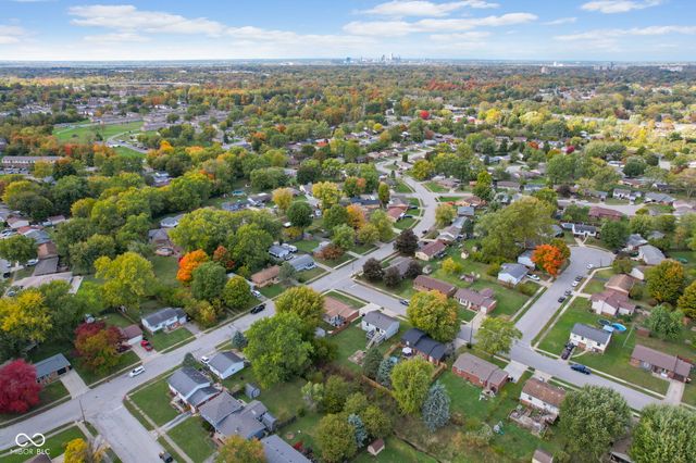 509 Dangerfield Drive, Beech Grove, IN 46107