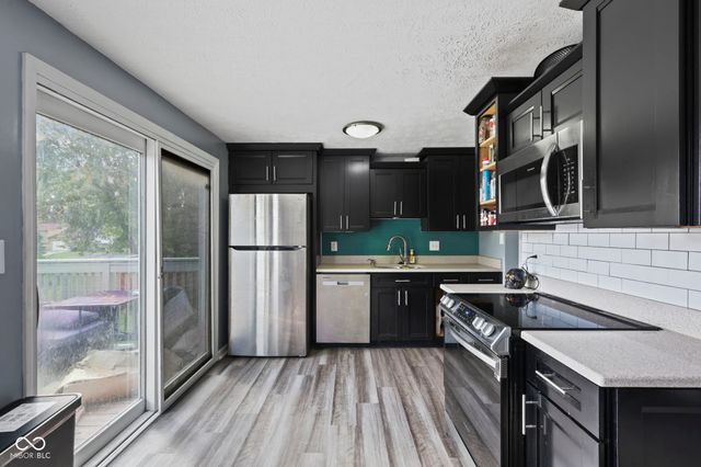 509 Dangerfield Drive, Beech Grove, IN 46107