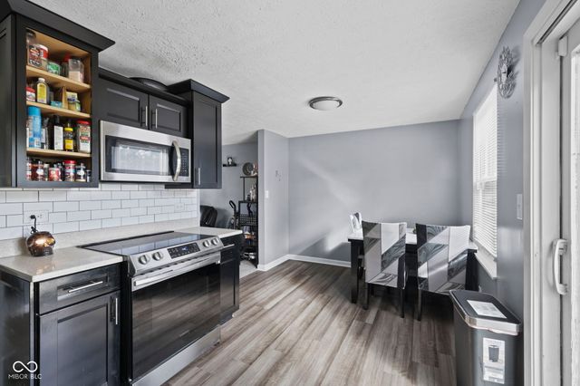 509 Dangerfield Drive, Beech Grove, IN 46107