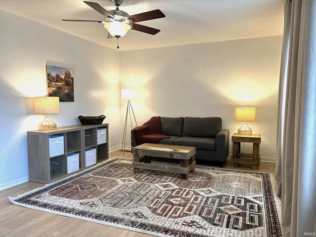 4413 Kensington Avenue, Evansville, IN 47710