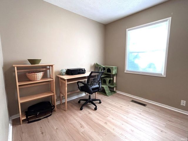 4413 Kensington Avenue, Evansville, IN 47710