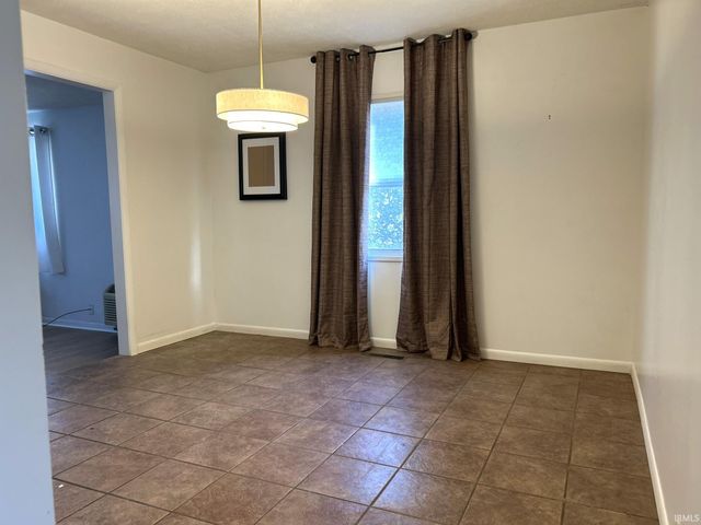 4413 Kensington Avenue, Evansville, IN 47710