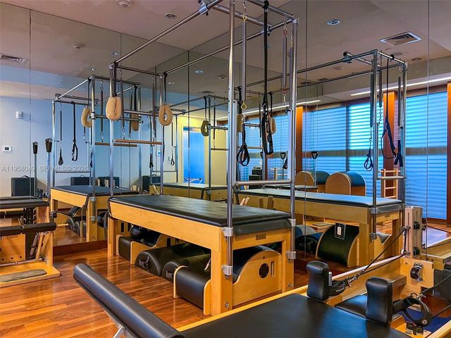 6899 Collins Ave 1810, Miami Beach, FL 33141