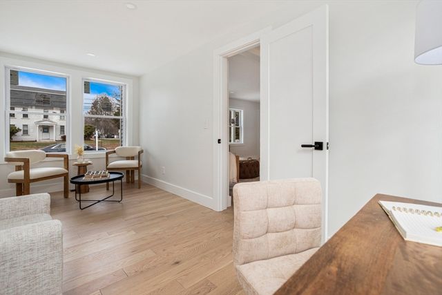 63 Kellogg St, Framingham, MA 01701