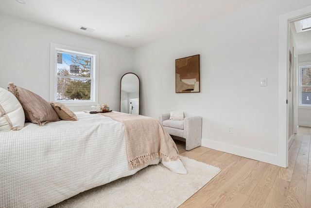 63 Kellogg St, Framingham, MA 01701