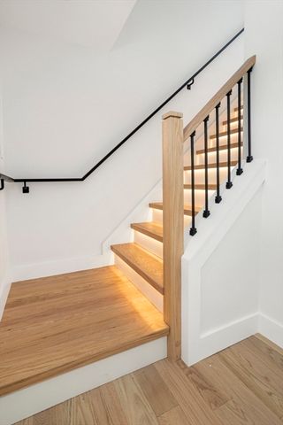 63 Kellogg St, Framingham, MA 01701