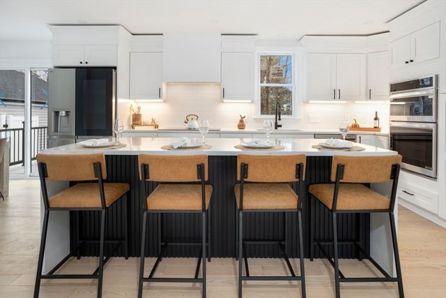 63 Kellogg St, Framingham, MA 01701