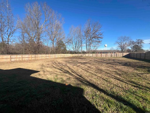 519 E Mississippi, Beebe, AR 72012