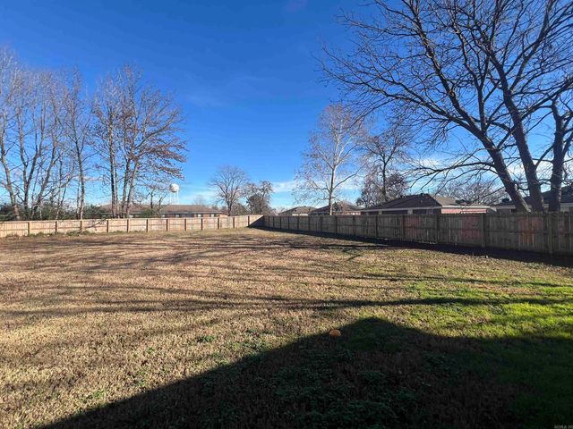 519 E Mississippi, Beebe, AR 72012