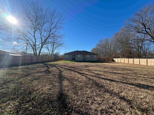 519 E Mississippi, Beebe, AR 72012