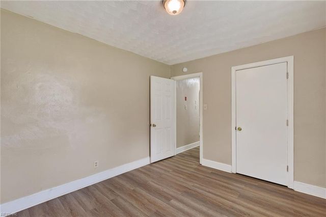 1220 32nd ST, Newport News, VA 23607