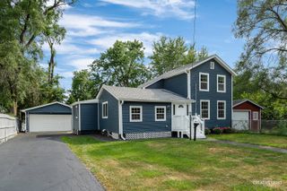 829 Liberty Street, Aurora, IL 60505