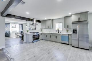 2131 POMONA AVE, Martinez, CA 94553