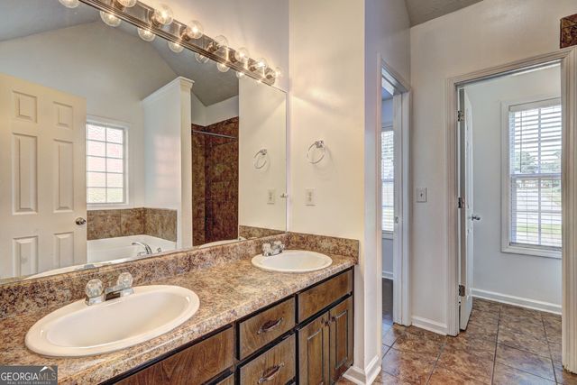 1553 Ravens Run, Jonesboro, GA 30236