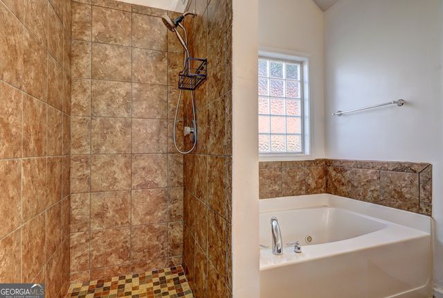 1553 Ravens Run, Jonesboro, GA 30236