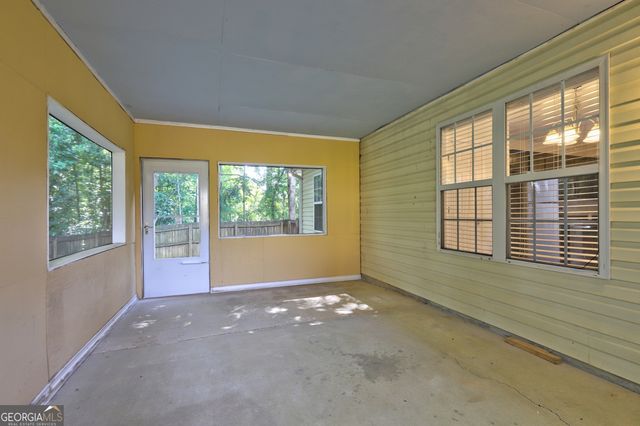 1553 Ravens Run, Jonesboro, GA 30236