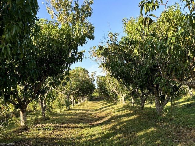 6640 Sunrise LN, Bokeelia, FL 33922