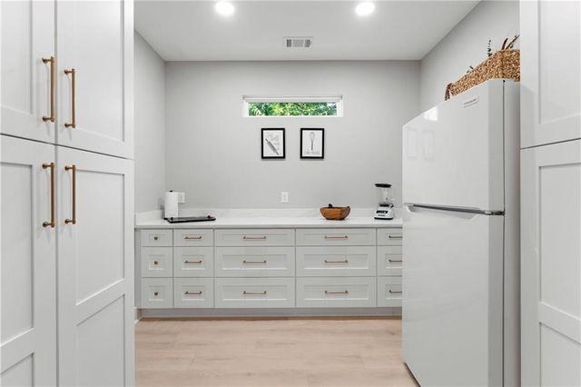 225 N Erwin Street, Cartersville, GA 30120