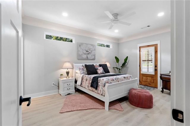 225 N Erwin Street, Cartersville, GA 30120