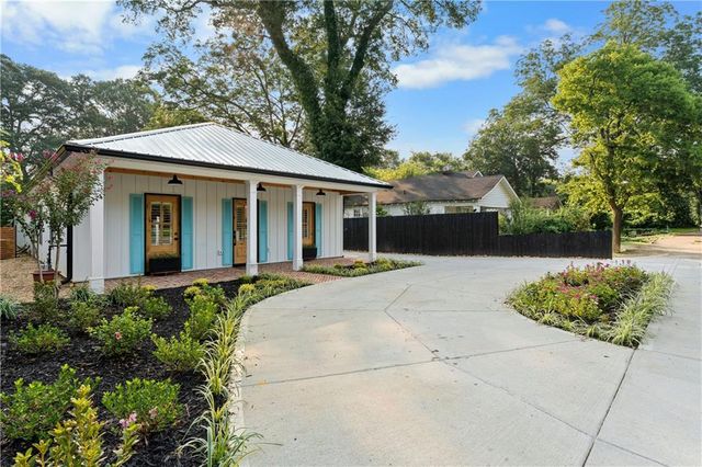 225 N Erwin Street, Cartersville, GA 30120