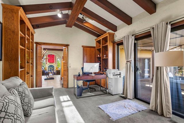 10722 Rawles Rd, Oakdale, CA 95361