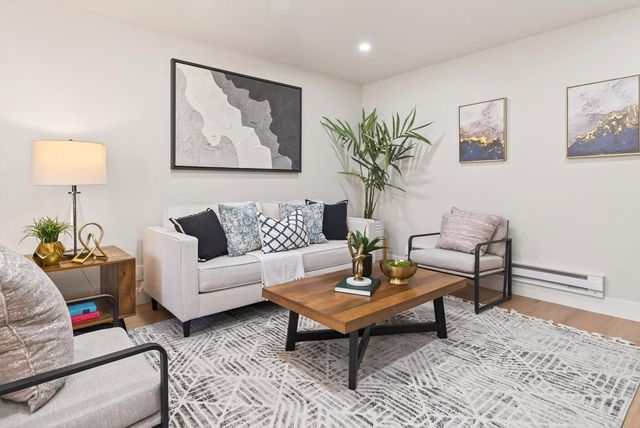 15059 Hesperian Blvd 34, San Leandro, CA 94578