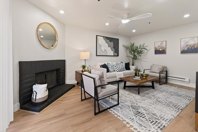 15059 Hesperian Blvd 34, San Leandro, CA 94578