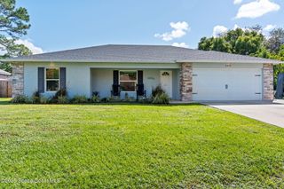 5275 Holden Road, Port Saint John, FL 32927