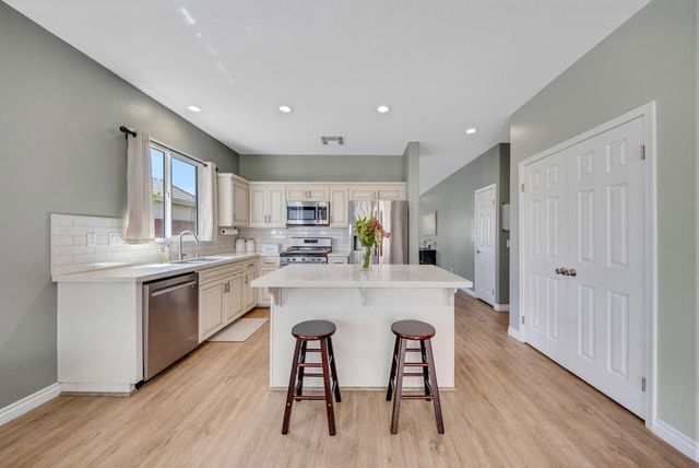 9564 Arborglen Drive, Rancho Cucamonga, CA 91730