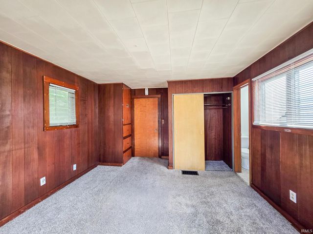 1514 Woodward Avenue, Elkhart, IN 46514